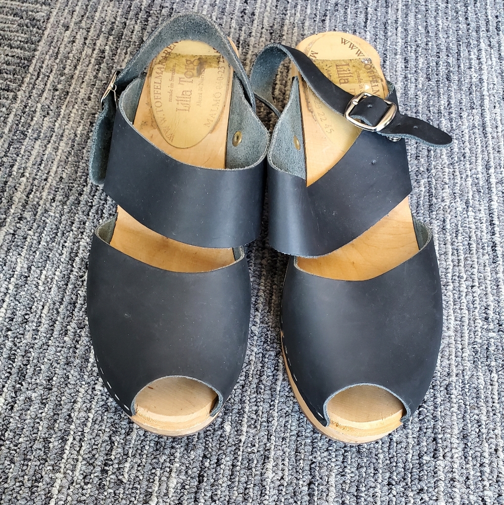 Toffel Makaren Black Swedish Clogs sz 39   or 9 US